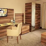 Balland's & Restaurant فندق 3*