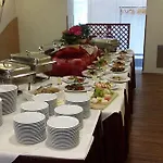 Balland's & Restaurant 호텔