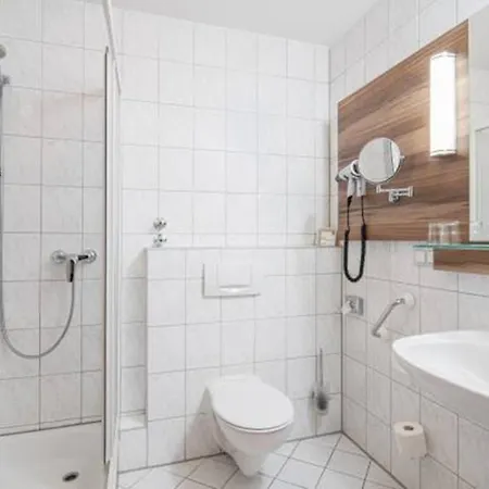 Balland's & Restaurant Hotel 3*