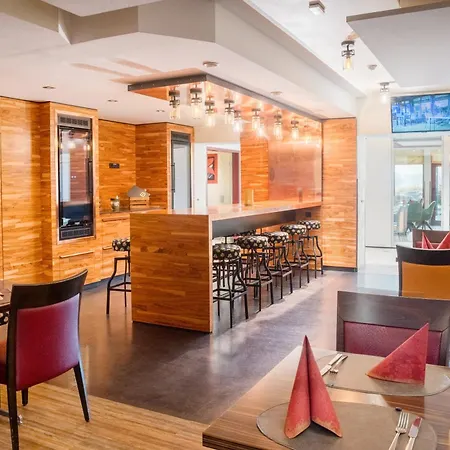 Balland's & Restaurant