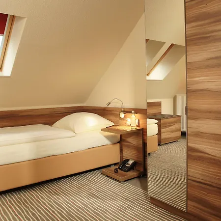 Balland's & Restaurant Hotel 3*