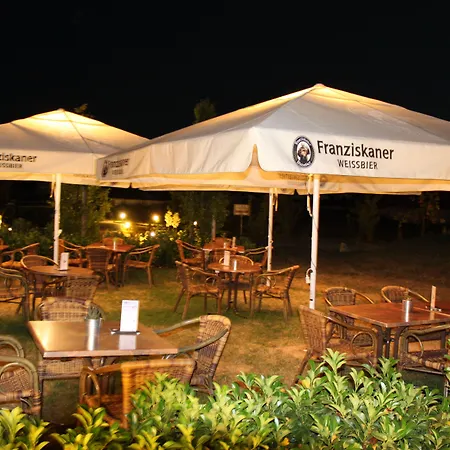 Balland's & Restaurant Lindwedel